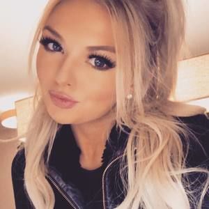 Meet your Posher, Kaylie